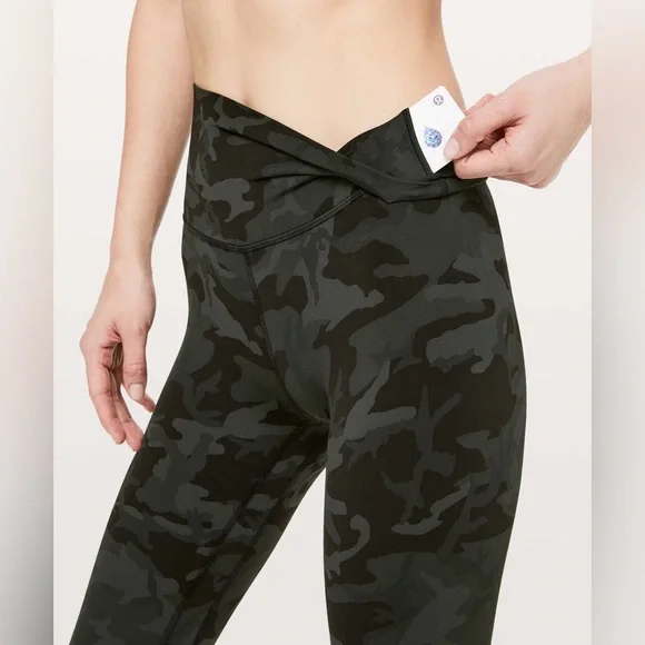 Lululemon High Rise Camo Align Pant 28" Yoga Activewear Leggings Workout Gym - Picture 5 of 13